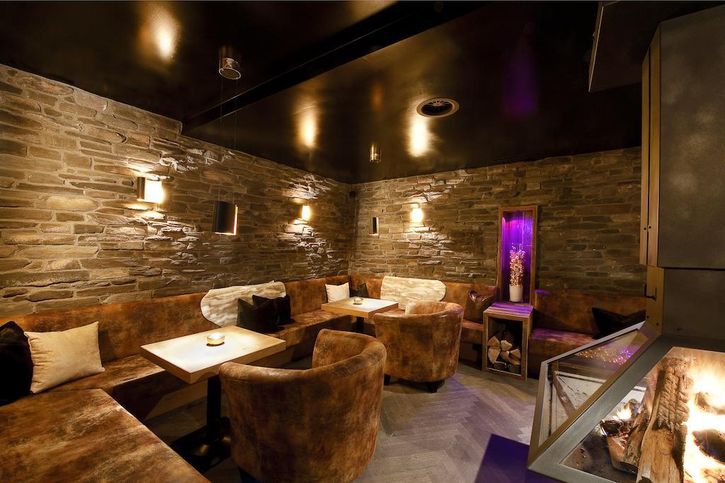 Pete Alpine Boutique Hotel - Klein Und Fein - Private Spa Suiten Und Zimmer St Anton am Arlberg Eksteriør billede